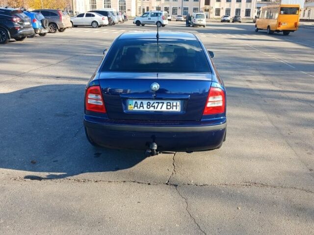 Синий Шкода Октавия, объемом двигателя 6 л и пробегом 274 тыс. км за 4000 $, фото 5 на Automoto.ua