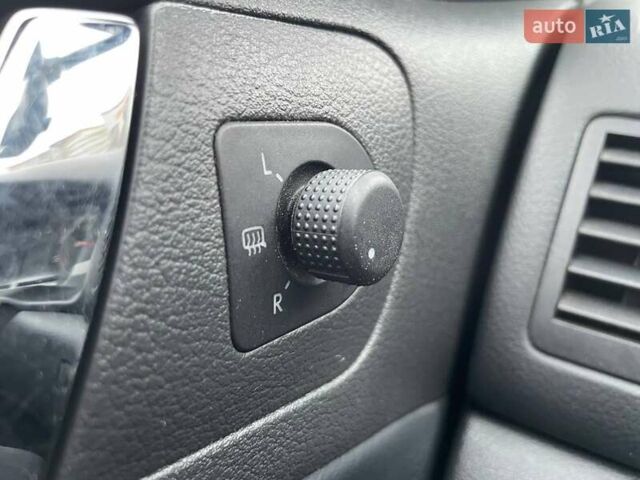 Синий Шкода Октавия, объемом двигателя 1.6 л и пробегом 289 тыс. км за 4990 $, фото 16 на Automoto.ua