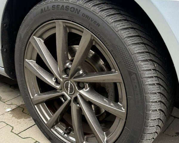 Синій Шкода Октавія, об'ємом двигуна 1.6 л та пробігом 180 тис. км за 6800 $, фото 18 на Automoto.ua