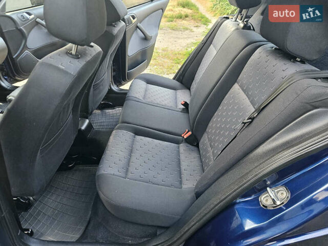 Синий Шкода Октавия, объемом двигателя 1.6 л и пробегом 324 тыс. км за 4350 $, фото 31 на Automoto.ua