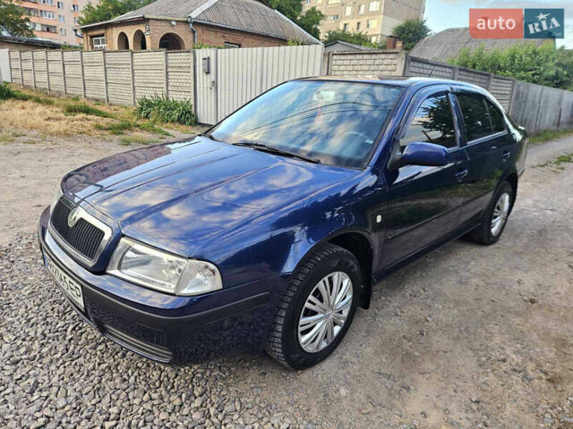 Синий Шкода Октавия, объемом двигателя 1.6 л и пробегом 324 тыс. км за 4350 $, фото 21 на Automoto.ua