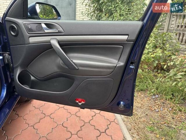 Синій Шкода Октавія, об'ємом двигуна 1.6 л та пробігом 211 тис. км за 6600 $, фото 17 на Automoto.ua
