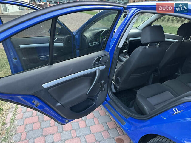 Синій Шкода Октавія, об'ємом двигуна 1.98 л та пробігом 312 тис. км за 5800 $, фото 22 на Automoto.ua