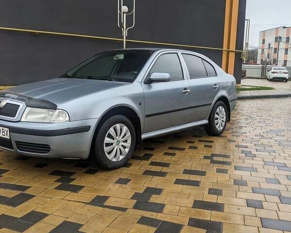 Синий Шкода Октавия, объемом двигателя 1.8 л и пробегом 270 тыс. км за 4900 $, фото 2 на Automoto.ua