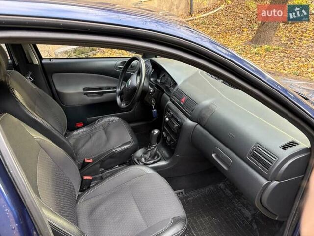 Синій Шкода Октавія, об'ємом двигуна 1.6 л та пробігом 157 тис. км за 5950 $, фото 15 на Automoto.ua