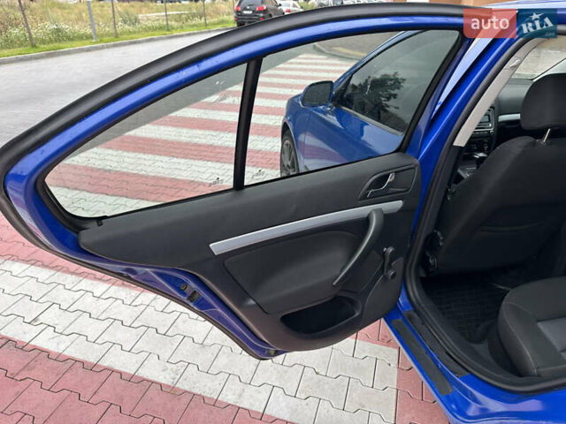 Синій Шкода Октавія, об'ємом двигуна 1.98 л та пробігом 312 тис. км за 5999 $, фото 19 на Automoto.ua
