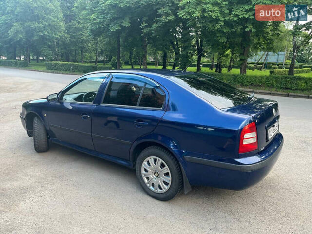 Синий Шкода Октавия, объемом двигателя 1.6 л и пробегом 308 тыс. км за 4100 $, фото 3 на Automoto.ua