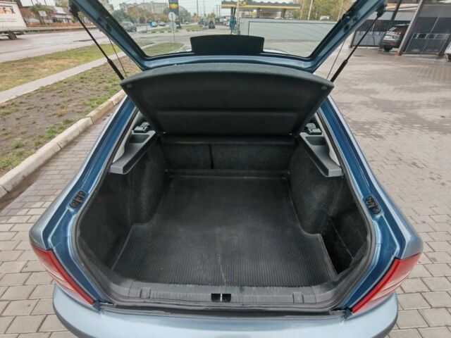 Синій Шкода Октавія, об'ємом двигуна 1.6 л та пробігом 237 тис. км за 5700 $, фото 23 на Automoto.ua