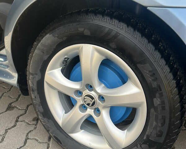 Синий Шкода Октавия, объемом двигателя 1.6 л и пробегом 103 тыс. км за 7800 $, фото 30 на Automoto.ua