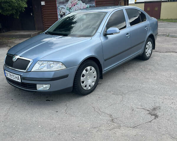 Синий Шкода Октавия, объемом двигателя 1.6 л и пробегом 203 тыс. км за 6200 $, фото 2 на Automoto.ua