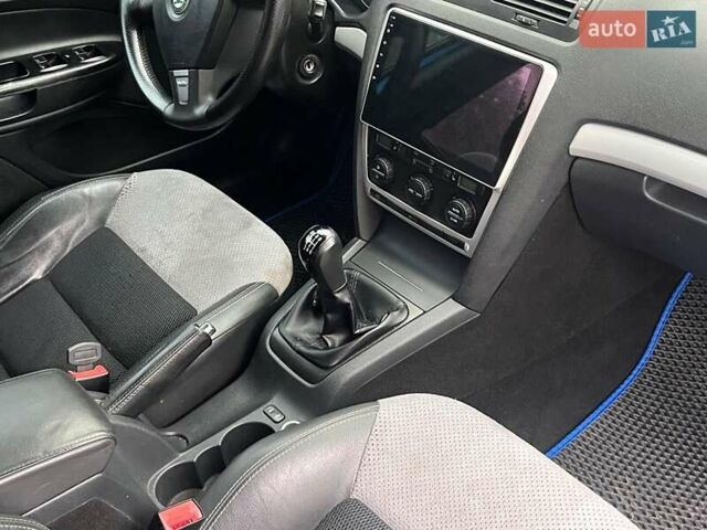 Синий Шкода Октавия, объемом двигателя 2 л и пробегом 342 тыс. км за 7290 $, фото 29 на Automoto.ua