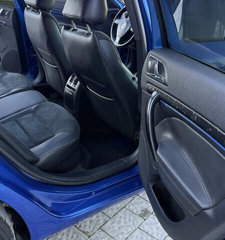 Шкода Октавия 2007 в Львове на Automoto.ua Синий Шкода Октавия, объемом двигателя 1.97 л и пробегом 270 тыс. км за 8600 $, фото 18 на Automoto.ua