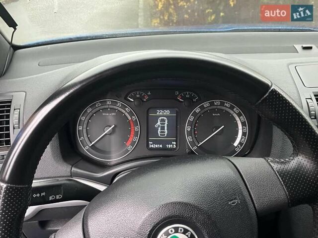 Синий Шкода Октавия, объемом двигателя 2 л и пробегом 342 тыс. км за 7290 $, фото 20 на Automoto.ua