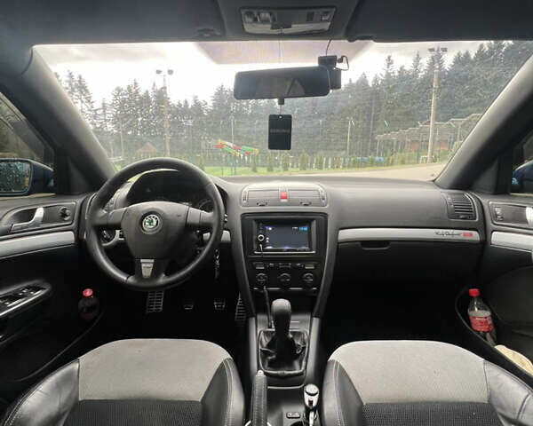 Синий Шкода Октавия, объемом двигателя 1.98 л и пробегом 270 тыс. км за 6700 $, фото 5 на Automoto.ua