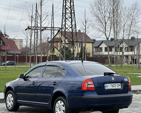 Синий Шкода Октавия, объемом двигателя 1.6 л и пробегом 210 тыс. км за 5500 $, фото 9 на Automoto.ua