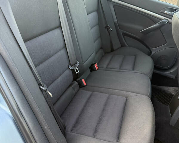 Синий Шкода Октавия, объемом двигателя 1.6 л и пробегом 214 тыс. км за 6550 $, фото 28 на Automoto.ua