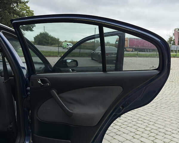 Синій Шкода Октавія, об'ємом двигуна 1.6 л та пробігом 350 тис. км за 4350 $, фото 18 на Automoto.ua