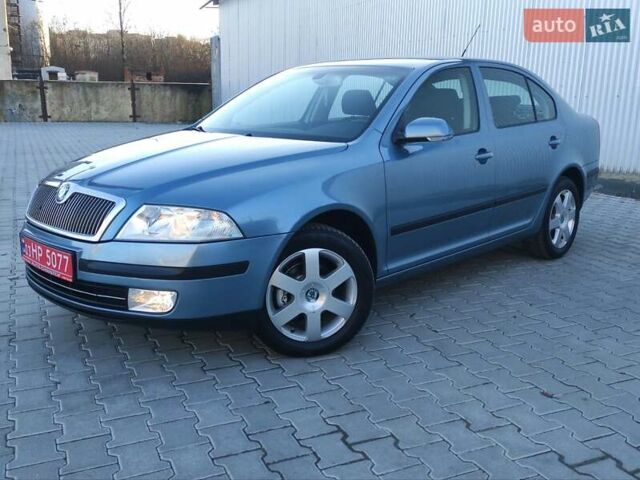 Синій Шкода Октавія, об'ємом двигуна 1.6 л та пробігом 217 тис. км за 7100 $, фото 2 на Automoto.ua