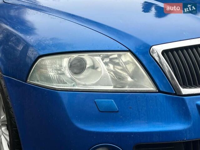 Синий Шкода Октавия, объемом двигателя 2 л и пробегом 342 тыс. км за 7290 $, фото 1 на Automoto.ua