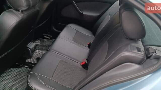 Синий Шкода Октавия, объемом двигателя 1.9 л и пробегом 270 тыс. км за 6500 $, фото 10 на Automoto.ua