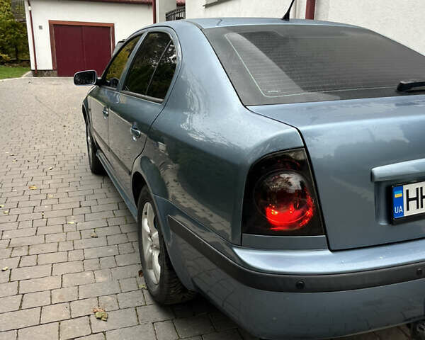 Синий Шкода Октавия, объемом двигателя 1.6 л и пробегом 103 тыс. км за 7800 $, фото 6 на Automoto.ua