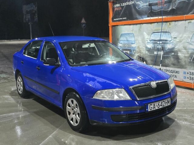 Синий Шкода Октавия, объемом двигателя 1.9 л и пробегом 250 тыс. км за 2750 $, фото 3 на Automoto.ua