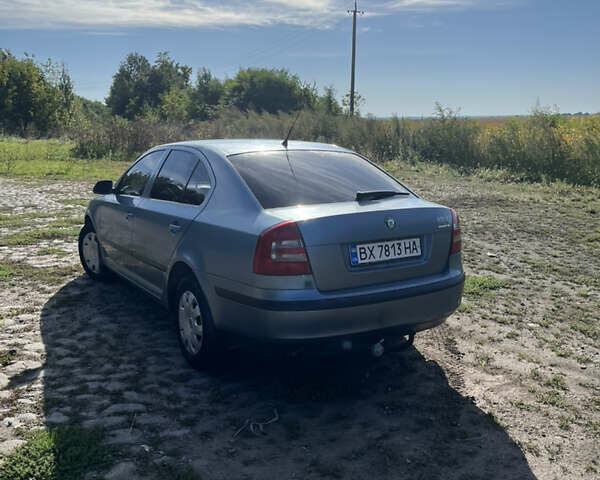 Синий Шкода Октавия, объемом двигателя 1.6 л и пробегом 210 тыс. км за 5555 $, фото 7 на Automoto.ua