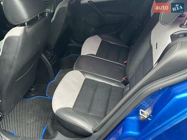 Синий Шкода Октавия, объемом двигателя 2 л и пробегом 342 тыс. км за 7290 $, фото 22 на Automoto.ua