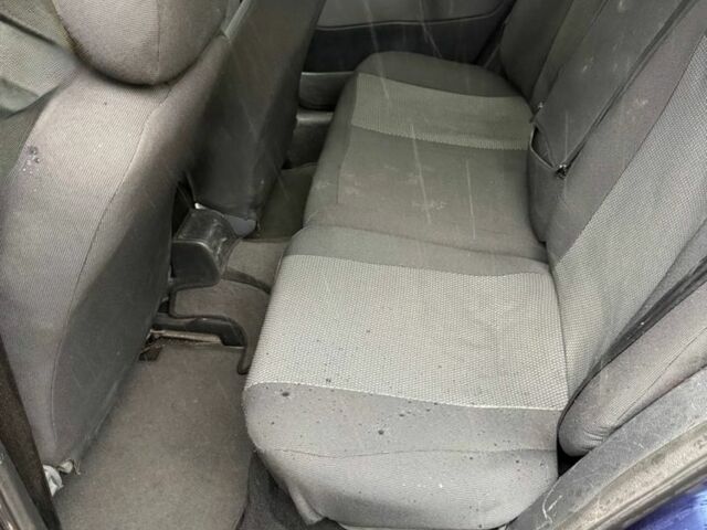 Синий Шкода Октавия, объемом двигателя 1.6 л и пробегом 306 тыс. км за 4200 $, фото 7 на Automoto.ua