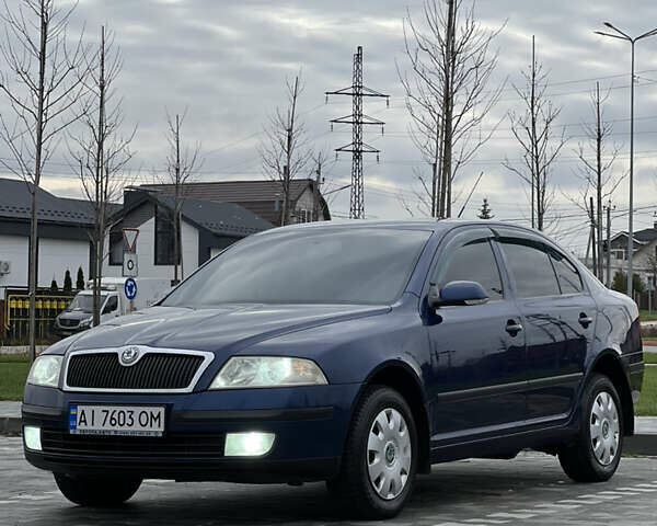 Синий Шкода Октавия, объемом двигателя 1.6 л и пробегом 210 тыс. км за 5500 $, фото 6 на Automoto.ua