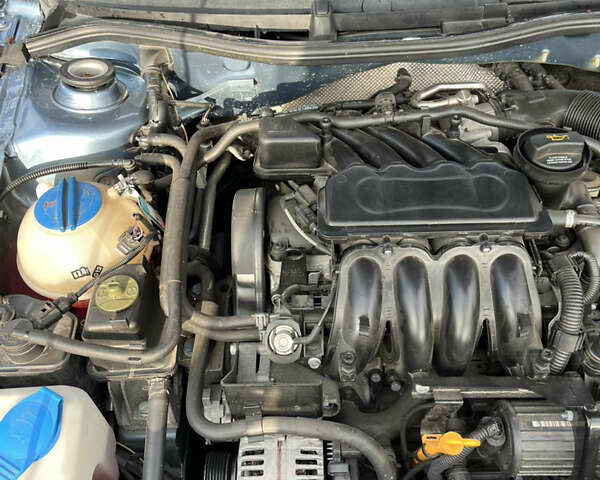 Синий Шкода Октавия, объемом двигателя 1.6 л и пробегом 103 тыс. км за 7800 $, фото 41 на Automoto.ua