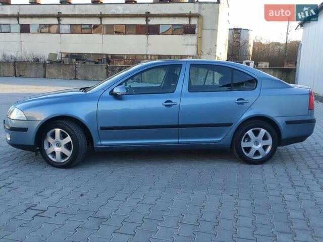 Синій Шкода Октавія, об'ємом двигуна 1.6 л та пробігом 217 тис. км за 7100 $, фото 4 на Automoto.ua