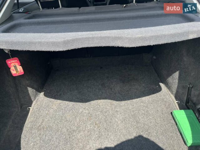Синий Шкода Октавия, объемом двигателя 1.6 л и пробегом 203 тыс. км за 6200 $, фото 23 на Automoto.ua