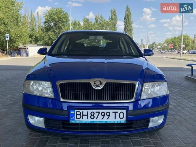 Синий Шкода Октавия, объемом двигателя 1.9 л и пробегом 229 тыс. км за 6800 $, фото 3 на Automoto.ua