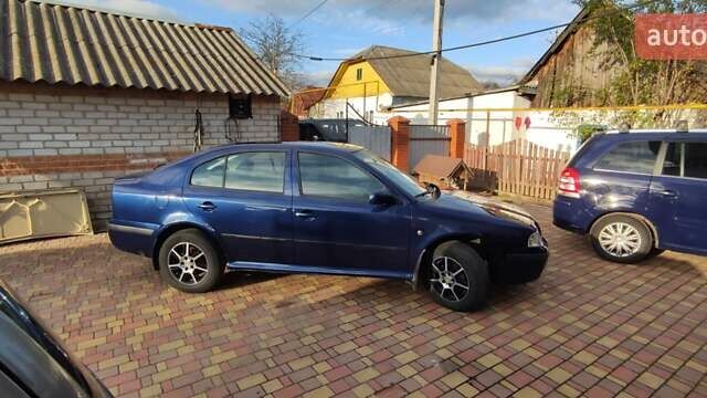 Синий Шкода Октавия, объемом двигателя 1.6 л и пробегом 313 тыс. км за 4900 $, фото 9 на Automoto.ua