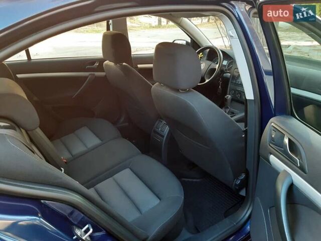 Синій Шкода Октавія, об'ємом двигуна 1.6 л та пробігом 201 тис. км за 6800 $, фото 19 на Automoto.ua