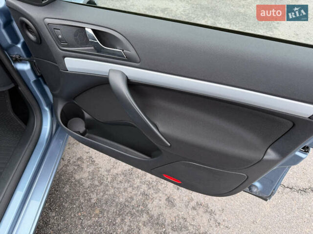 Синій Шкода Октавія, об'ємом двигуна 0 л та пробігом 105 тис. км за 8199 $, фото 81 на Automoto.ua