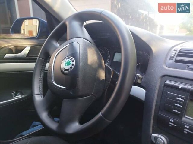 Синий Шкода Октавия, объемом двигателя 0 л и пробегом 295 тыс. км за 4900 $, фото 21 на Automoto.ua
