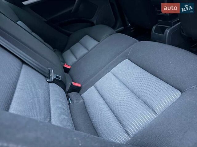 Синий Шкода Октавия, объемом двигателя 1.6 л и пробегом 180 тыс. км за 5850 $, фото 33 на Automoto.ua