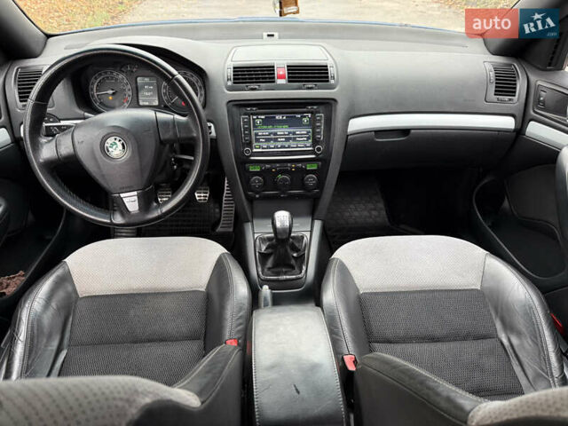 Синий Шкода Октавия, объемом двигателя 1.98 л и пробегом 227 тыс. км за 5600 $, фото 13 на Automoto.ua