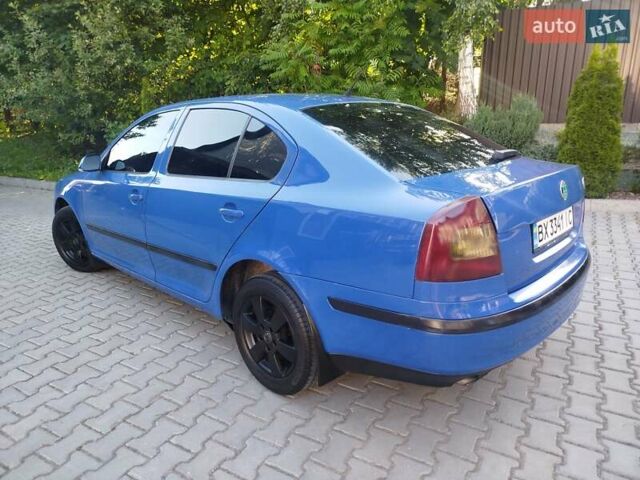 Синий Шкода Октавия, объемом двигателя 0 л и пробегом 295 тыс. км за 4900 $, фото 1 на Automoto.ua