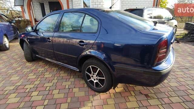 Синий Шкода Октавия, объемом двигателя 1.6 л и пробегом 313 тыс. км за 4900 $, фото 19 на Automoto.ua