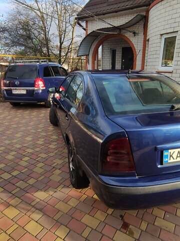 Синий Шкода Октавия, объемом двигателя 1.6 л и пробегом 313 тыс. км за 4900 $, фото 17 на Automoto.ua