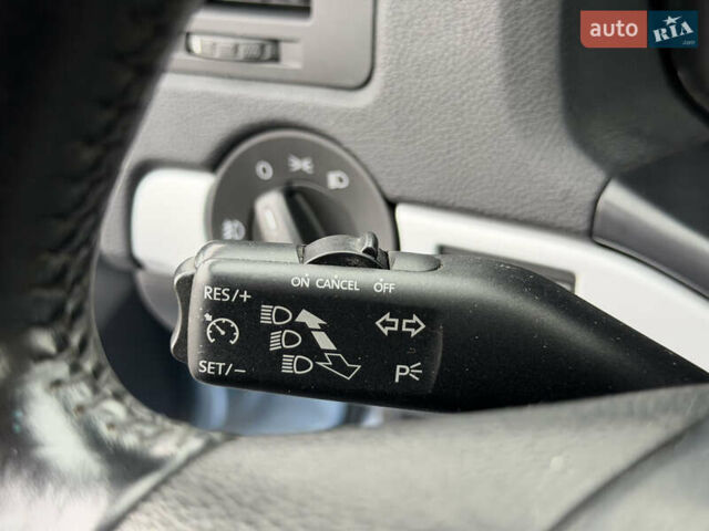 Синій Шкода Октавія, об'ємом двигуна 0 л та пробігом 105 тис. км за 8199 $, фото 58 на Automoto.ua