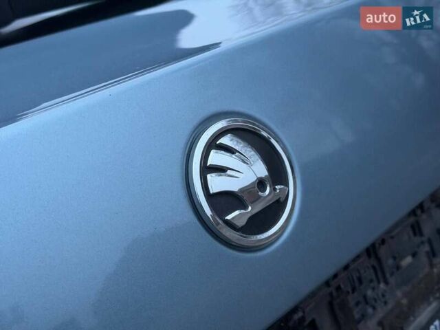 Синий Шкода Октавия, объемом двигателя 1.6 л и пробегом 180 тыс. км за 5850 $, фото 47 на Automoto.ua