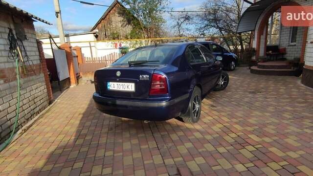 Синий Шкода Октавия, объемом двигателя 1.6 л и пробегом 313 тыс. км за 4900 $, фото 11 на Automoto.ua