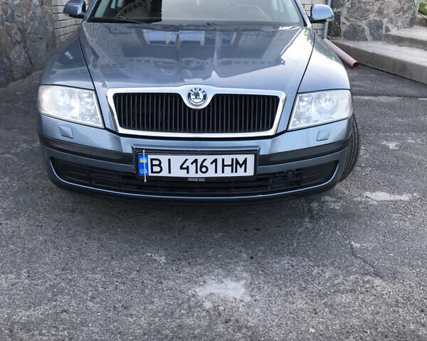 Синий Шкода Октавия, объемом двигателя 1.6 л и пробегом 220 тыс. км за 6800 $, фото 6 на Automoto.ua