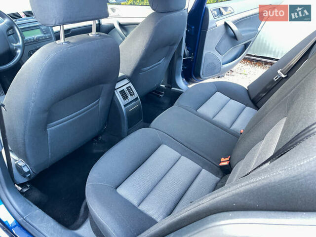 Синий Шкода Октавия, объемом двигателя 1.6 л и пробегом 157 тыс. км за 6750 $, фото 30 на Automoto.ua