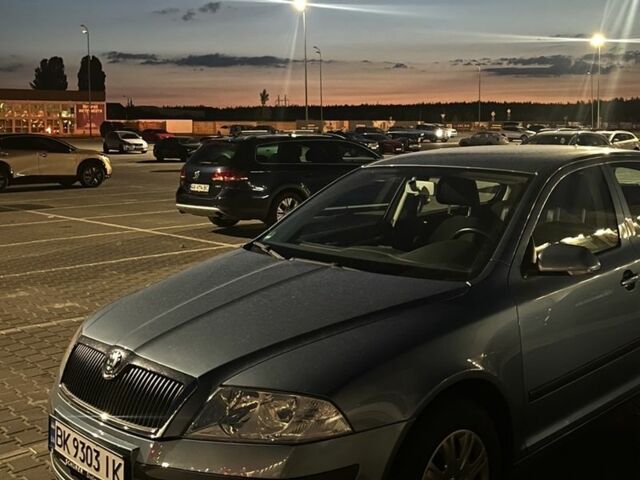 Синий Шкода Октавия, объемом двигателя 1.6 л и пробегом 241 тыс. км за 6900 $, фото 3 на Automoto.ua