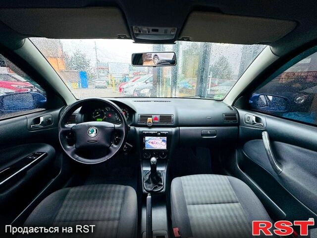 Синий Шкода Октавия, объемом двигателя 1.6 л и пробегом 250 тыс. км за 5699 $, фото 12 на Automoto.ua